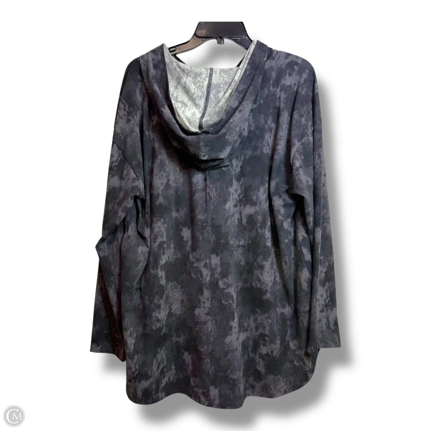 Athletic Top Long Sleeve Hoodie By Livi Active In Camouflage Print, Size: 1x