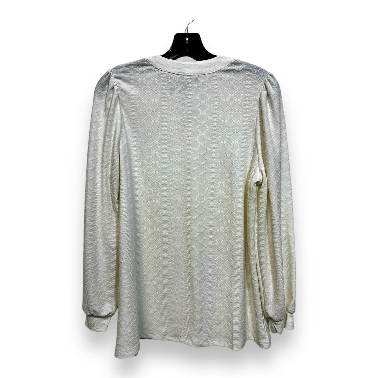 Top Long Sleeve By Cmf In Ivory, Size: S