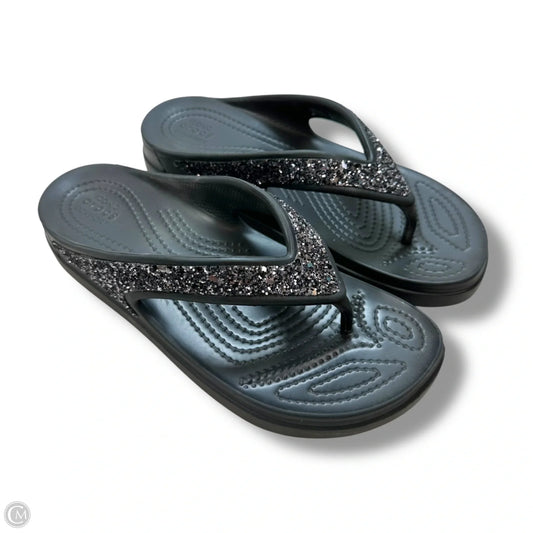 Sandals Flip Flops By Crocs In Black, Size: 7