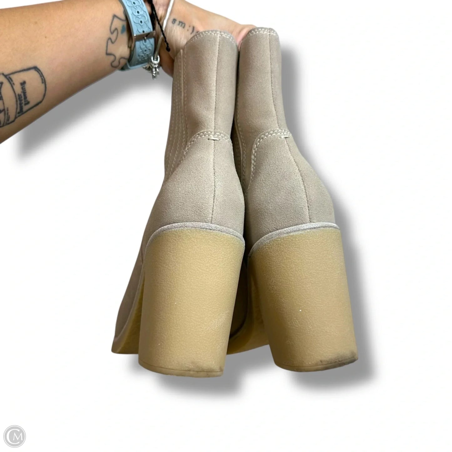 Boots Ankle Heels By Dv In Beige, Size: 7