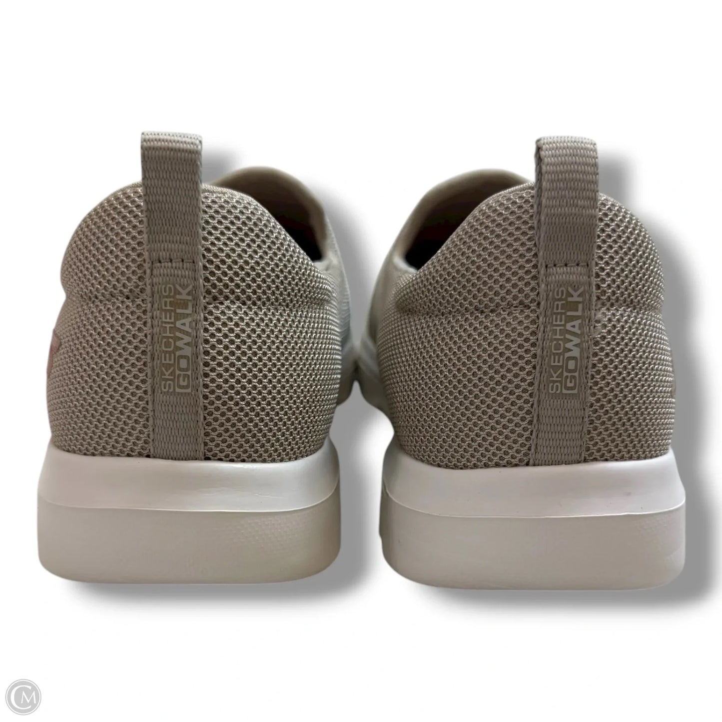 Shoes Sneakers By Skechers In Tan, Size: 11