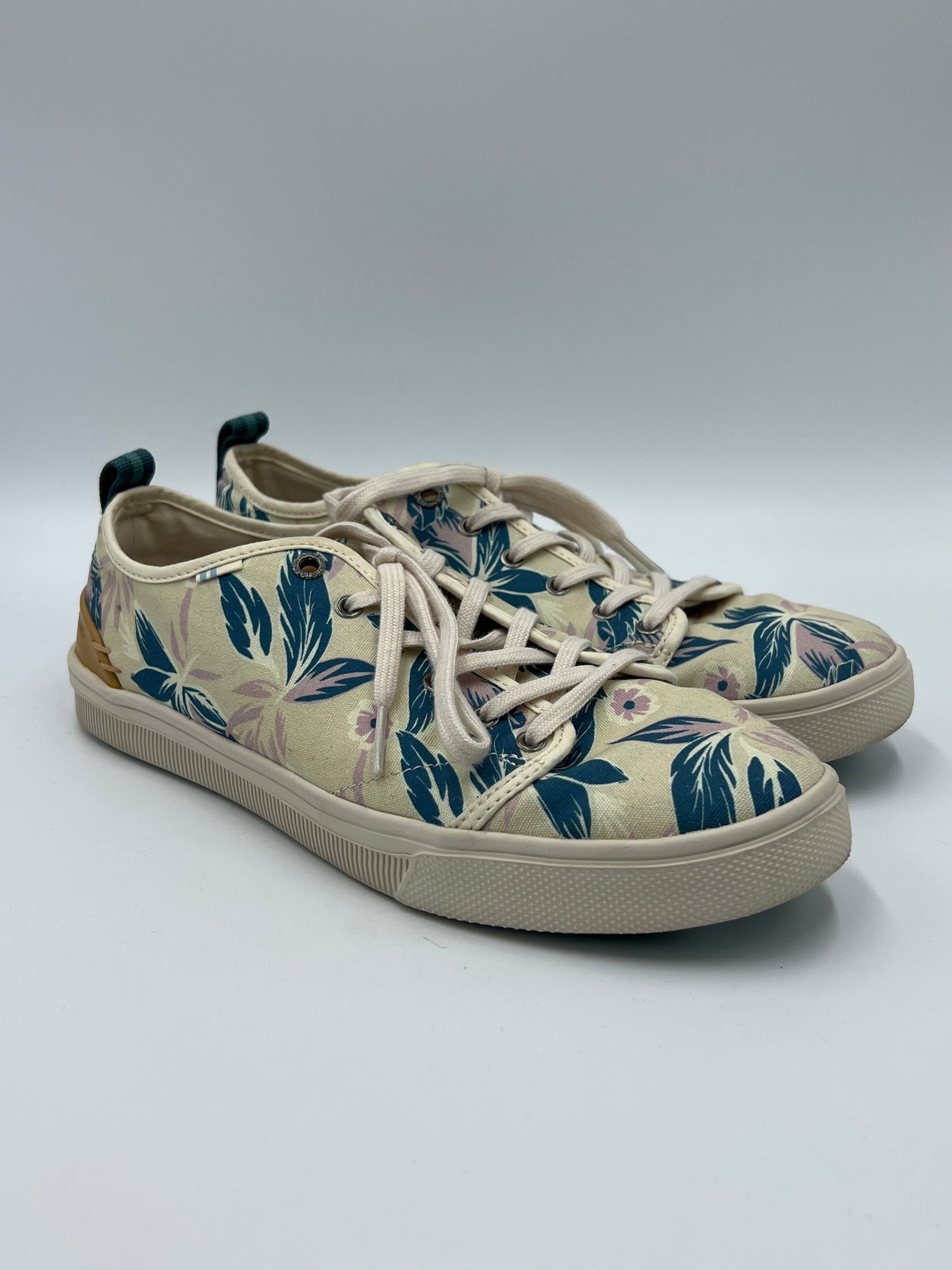 Shoes Athletic By Toms Size: 9.5