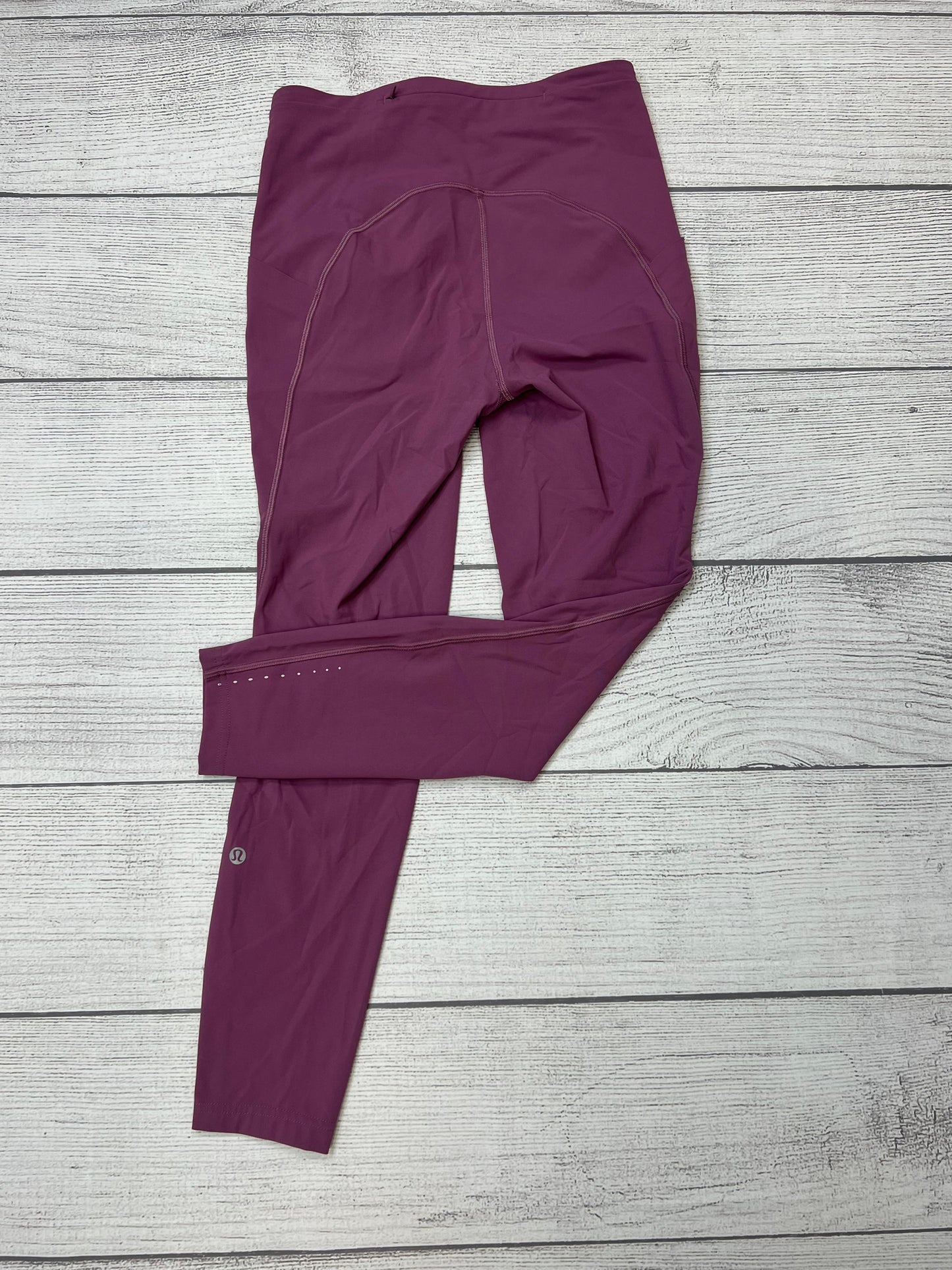 Athletic Capris By Lululemon Size: S