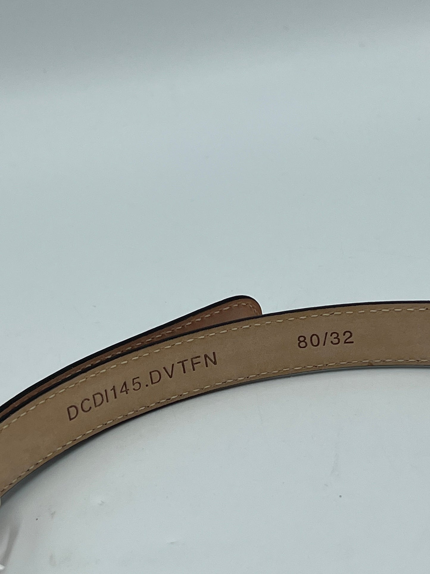 Versace La Medusa Leather Designer Belt Size: 80/32 Medium