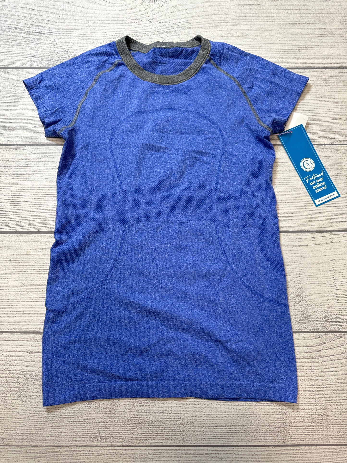 Athletic Top Short Sleeve By Lululemon In Purple, Size: 8