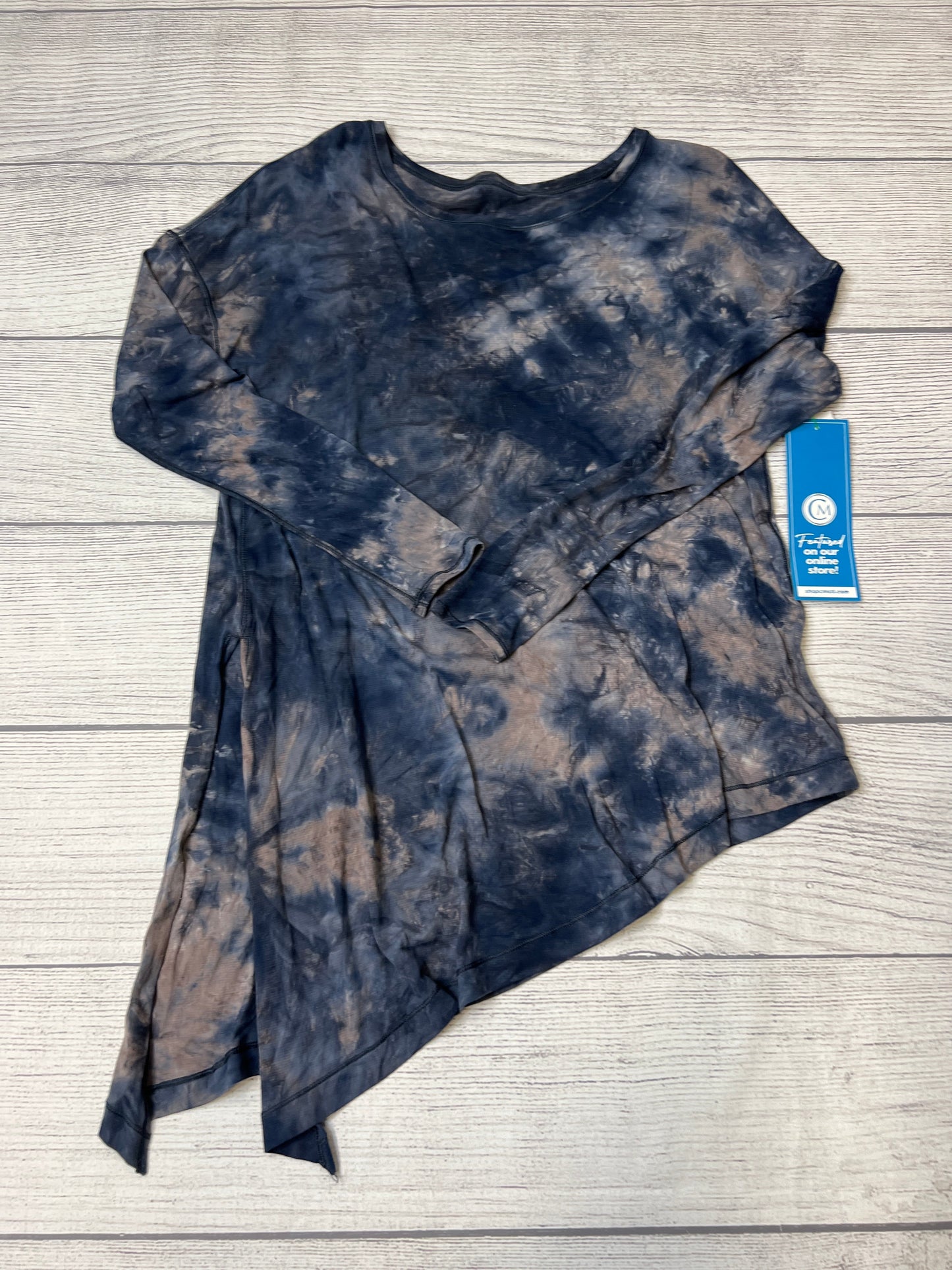 Athletic Top Long Sleeve Collar By Lululemon Size: S