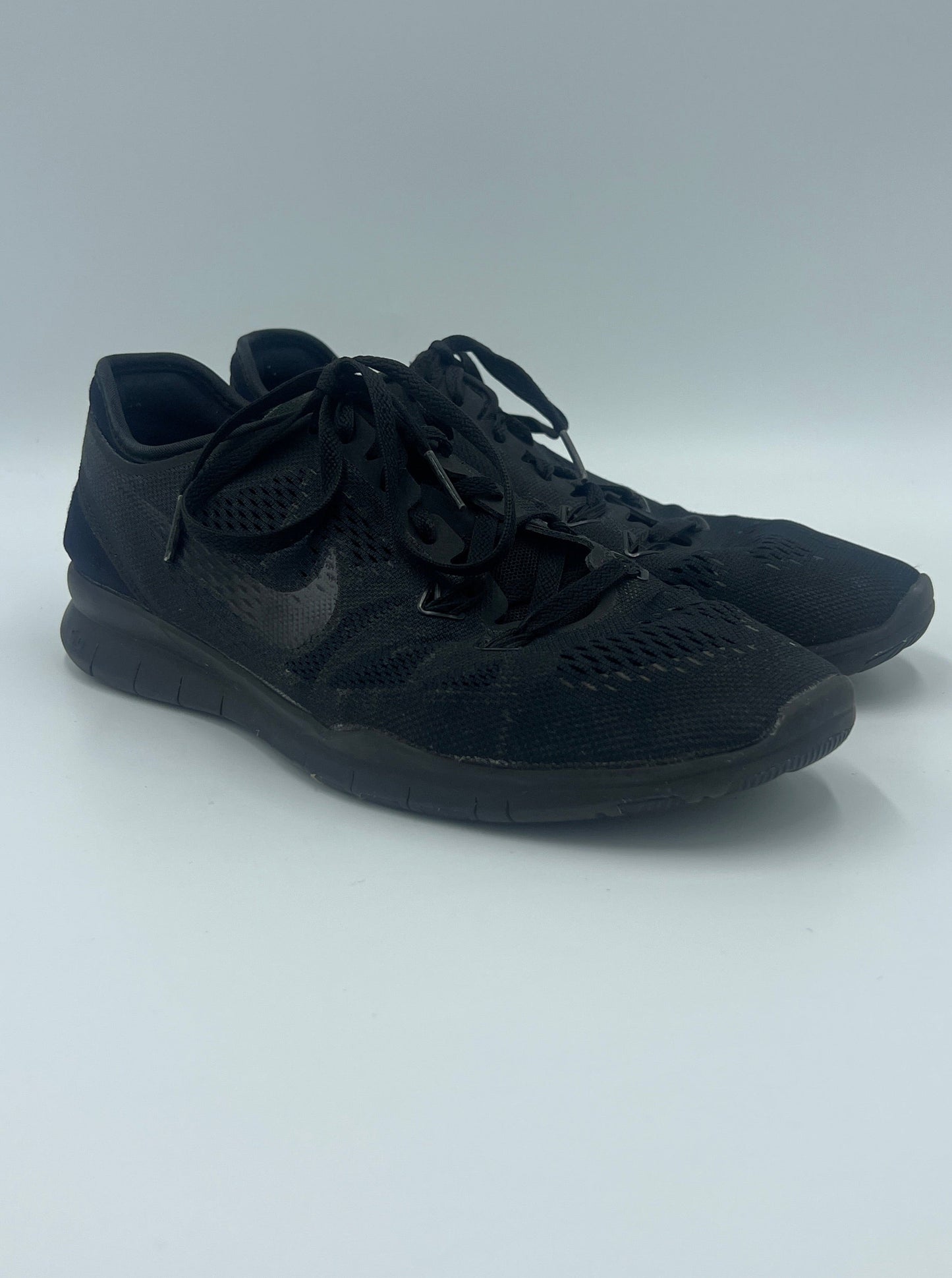 Shoes Athletic By Nike Size: 9