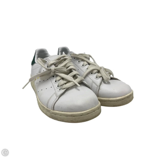 Shoes Sneakers By Adidas In Green & White, Size: 6