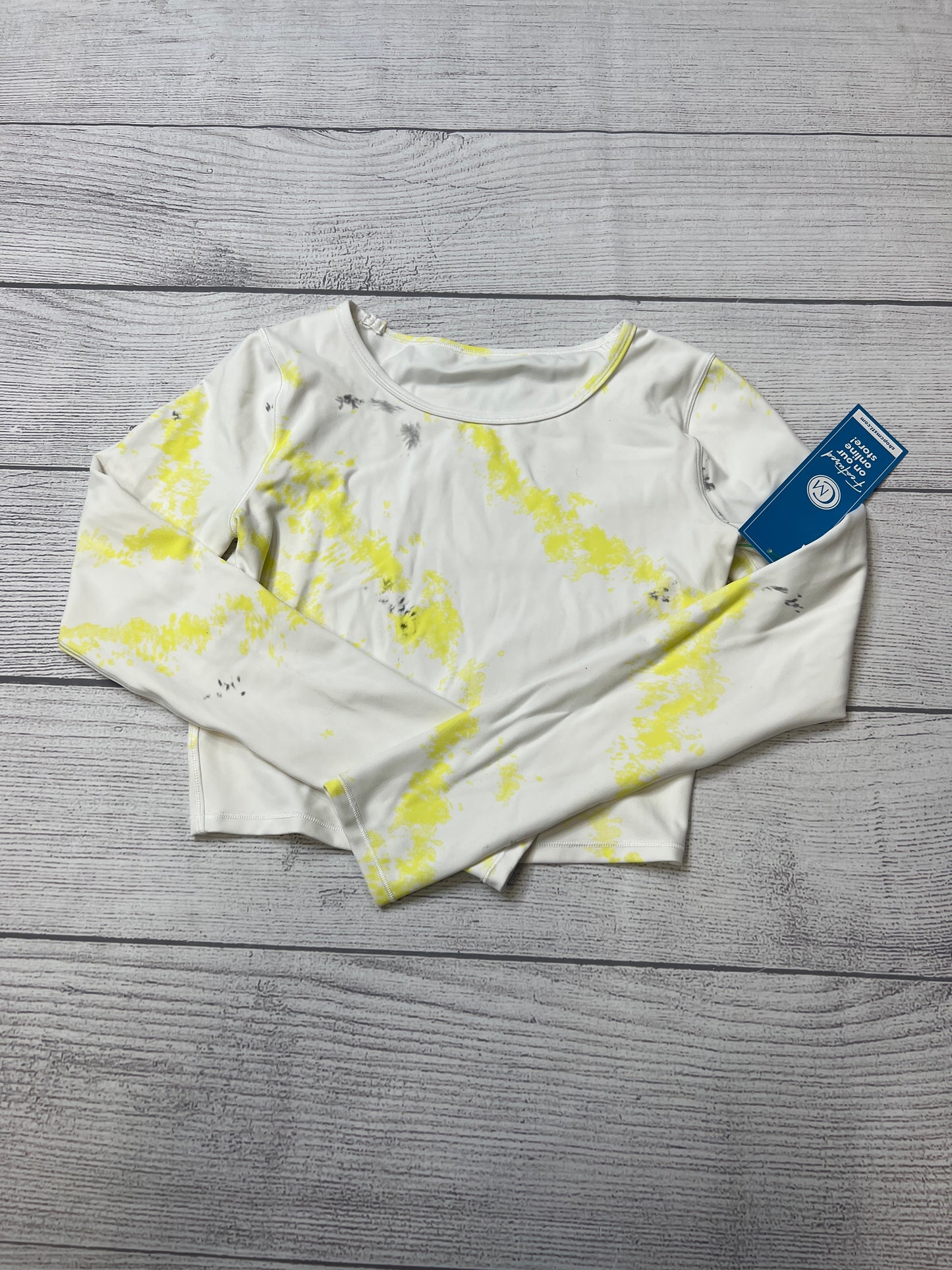 Athletic Top Long Sleeve Collar By Lululemon Size: M