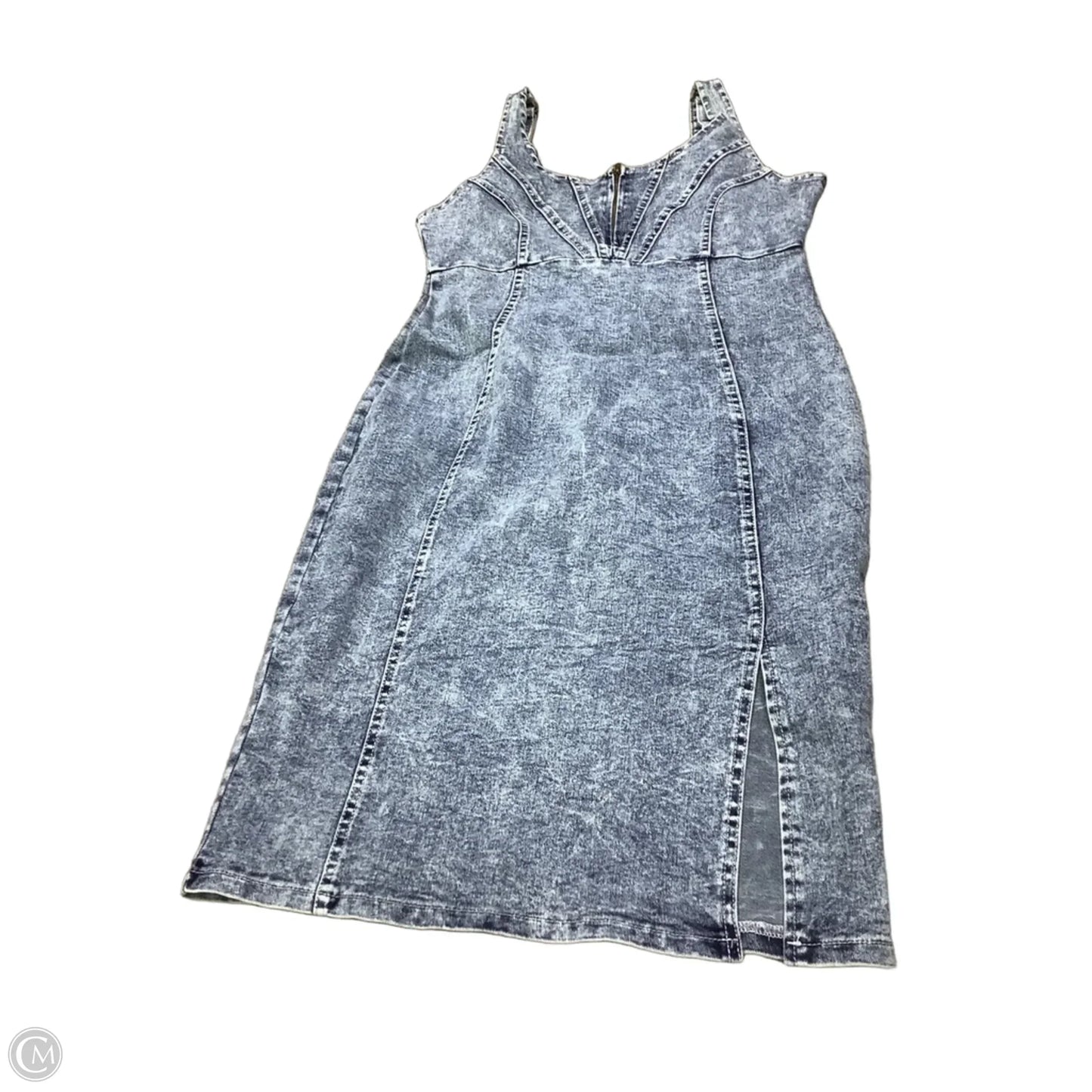Dress Casual Short By Clothes Mentor In Blue Denim, Size: M