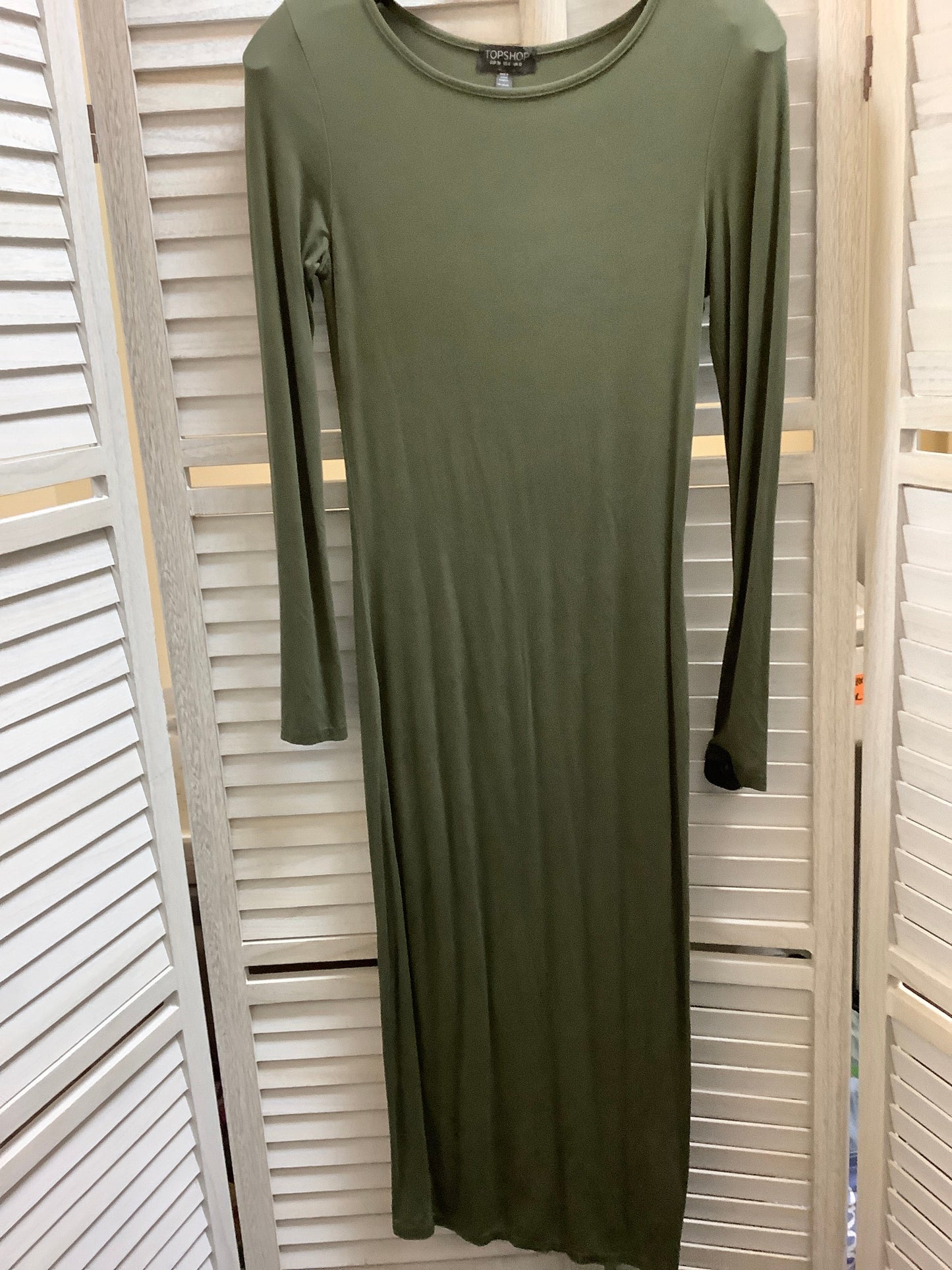 Dress Casual Maxi By Topshop Size: 6