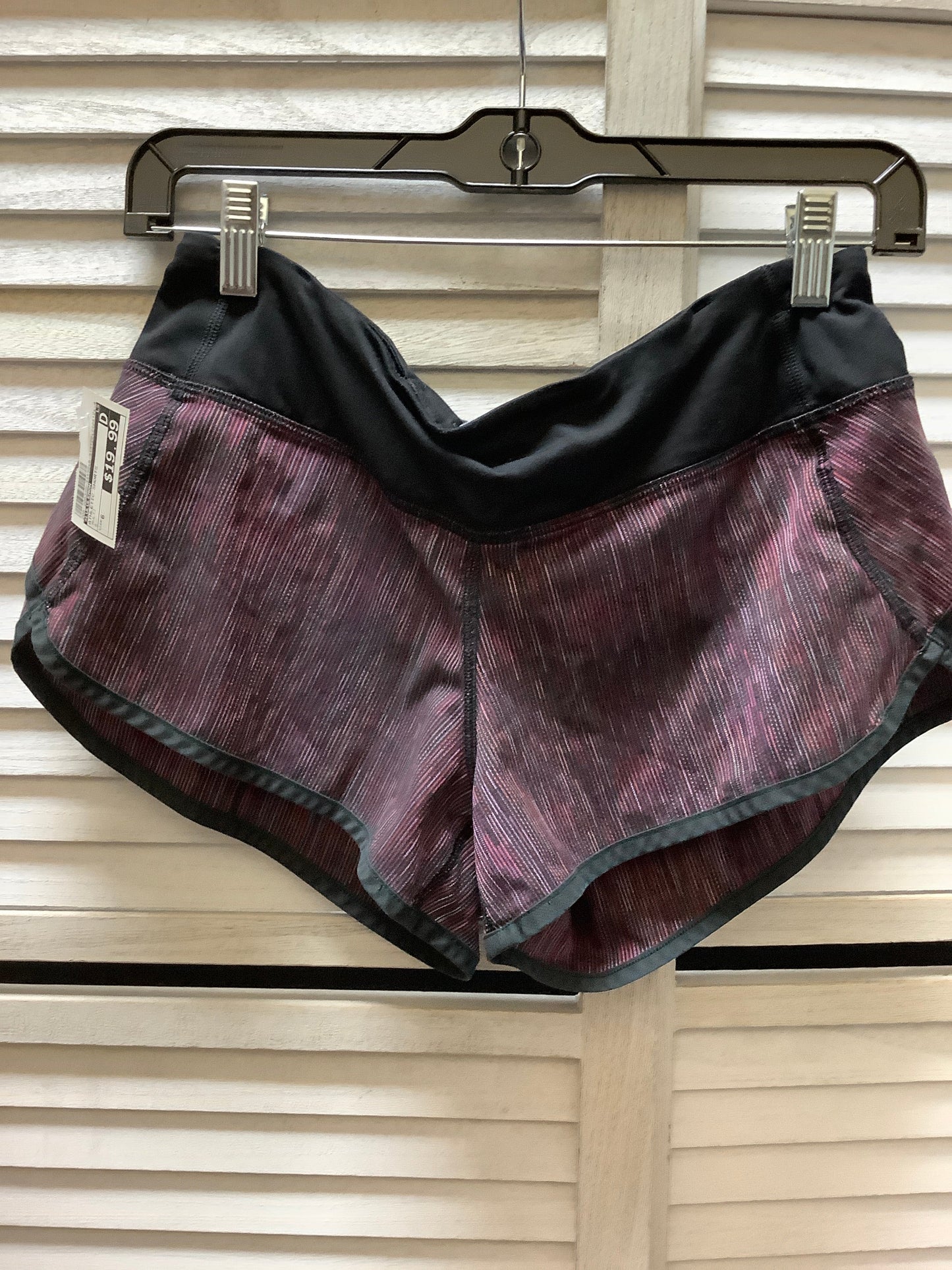 Athletic Shorts By Lululemon Size: 6