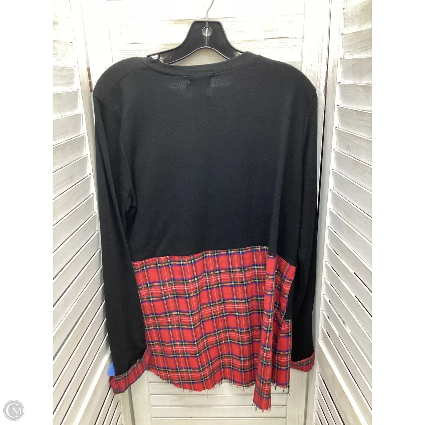 Top Long Sleeve By Clothes Mentor In Black, Size: L