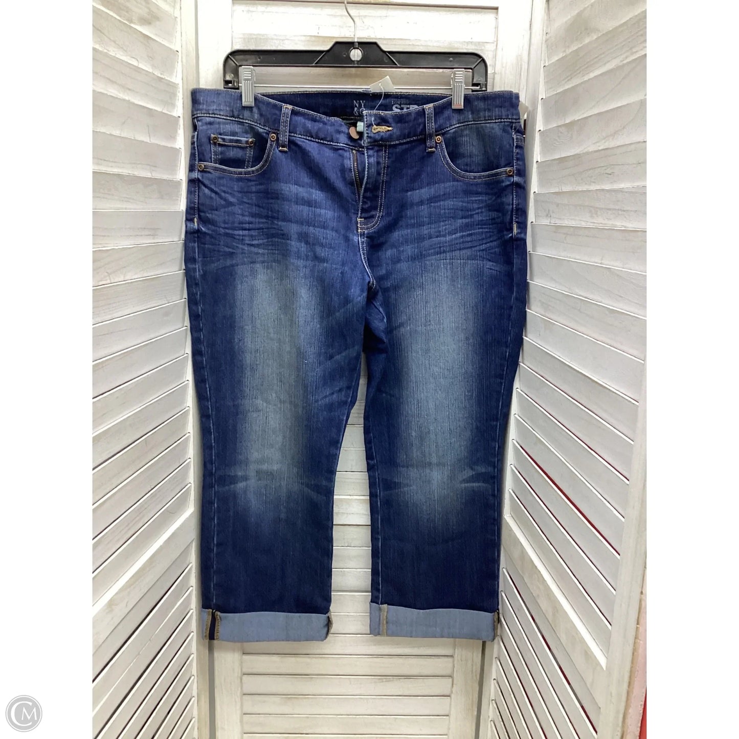 Capris By New York And Co In Blue Denim, Size: 12