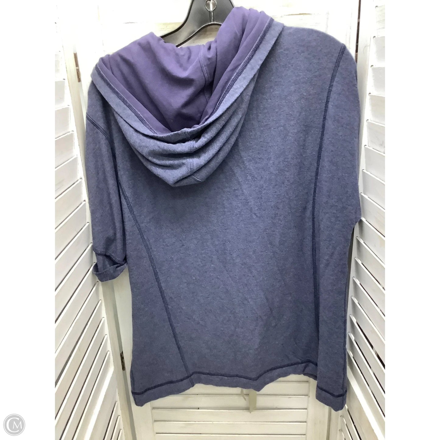 Athletic Top Short Sleeve By Lululemon In Blue Denim, Size: 8