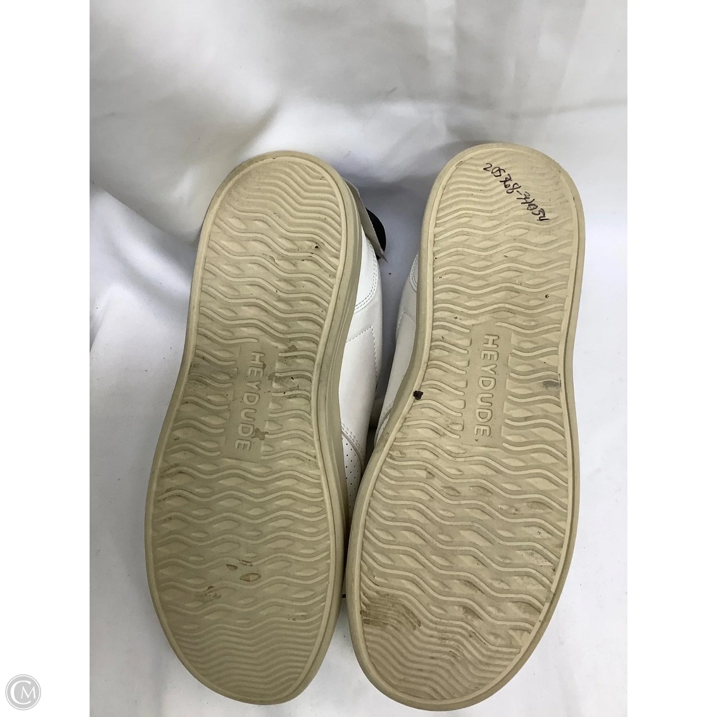 Shoes Flats By Hey Dude In White, Size: 8