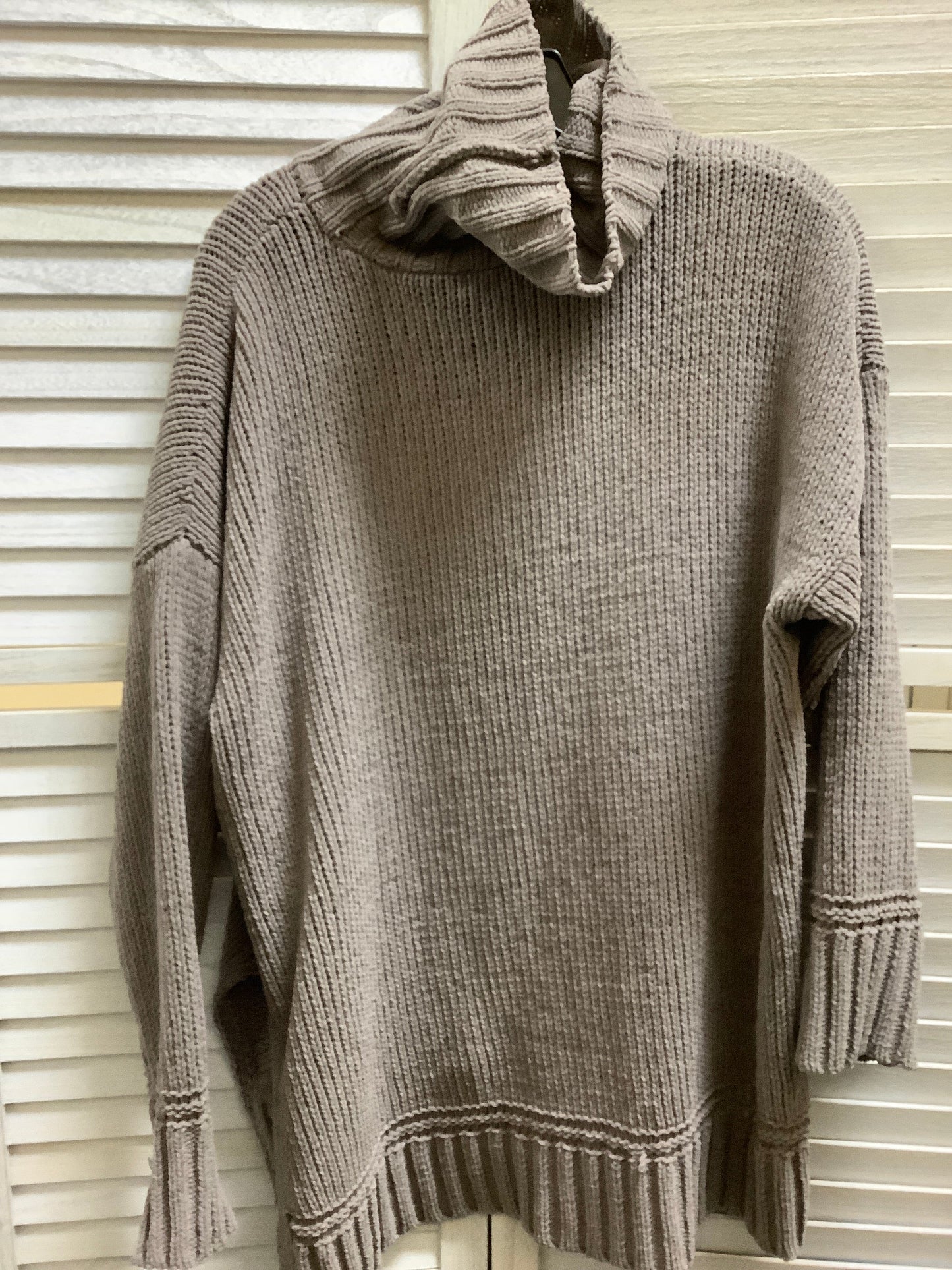 Sweater By Aerie Size: M