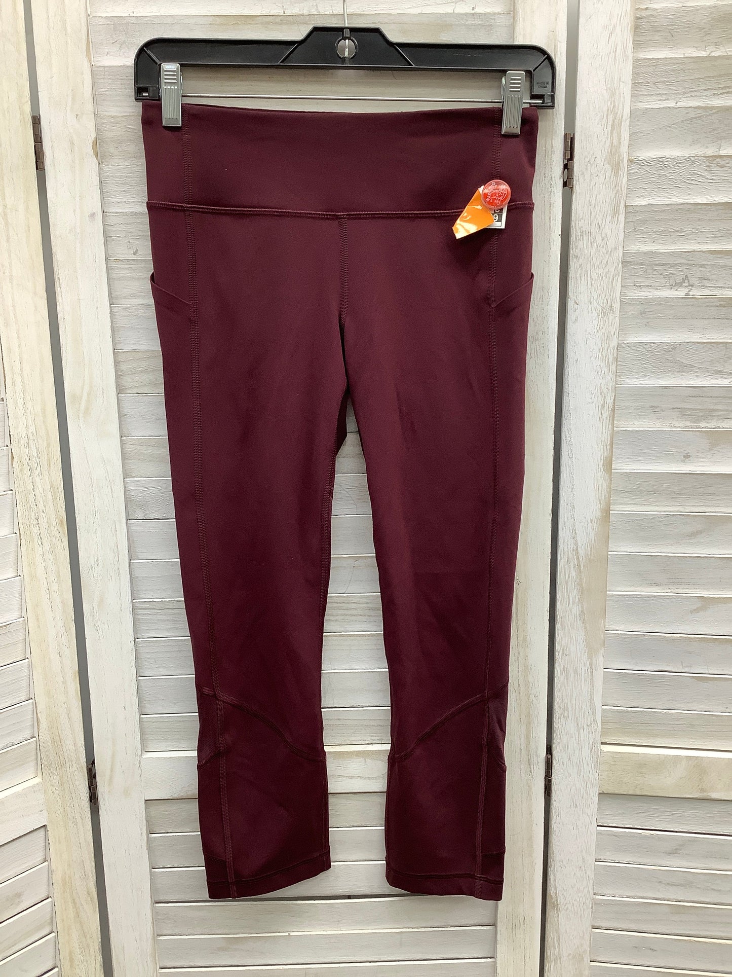 Athletic Leggings Capris By Lululemon Size: 4