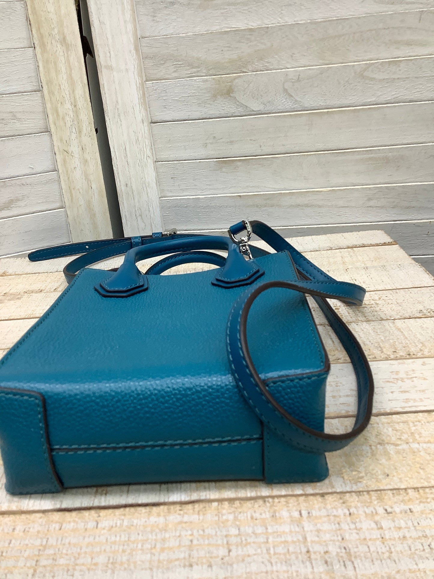 Crossbody Designer By Michael Kors Size: Small