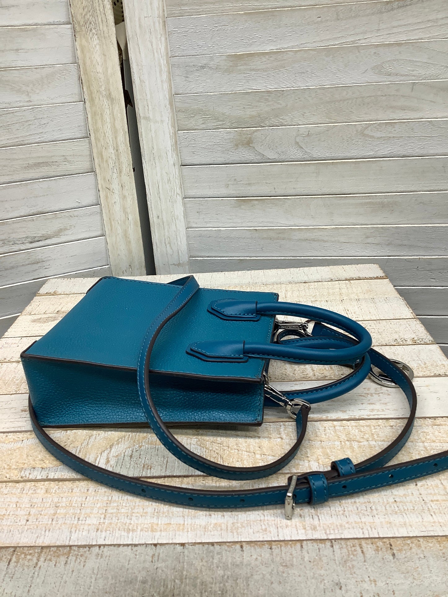 Crossbody Designer By Michael Kors Size: Small