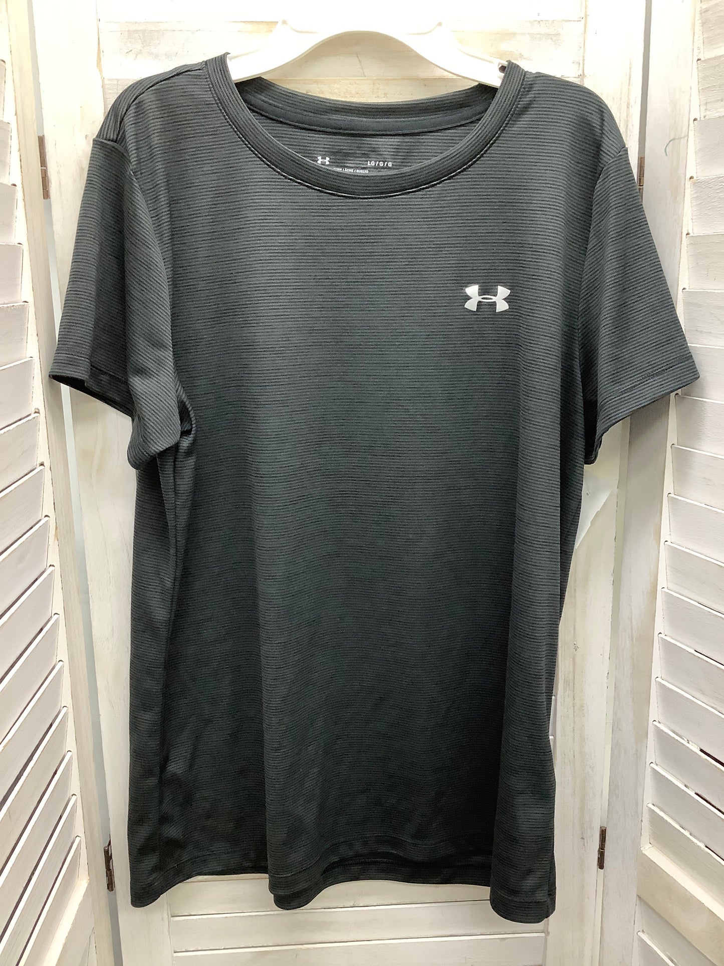 Athletic Top Short Sleeve By Under Armour Size: L
