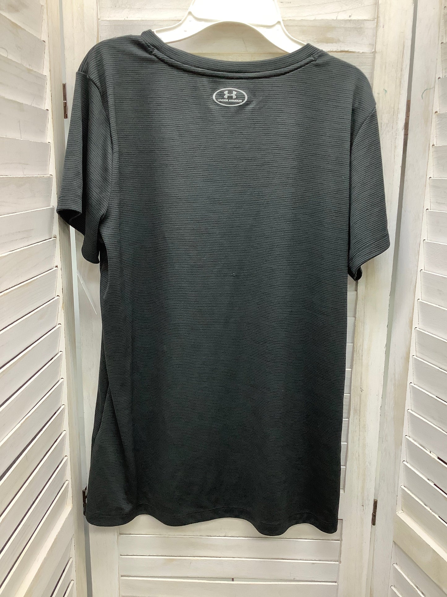 Athletic Top Short Sleeve By Under Armour Size: L