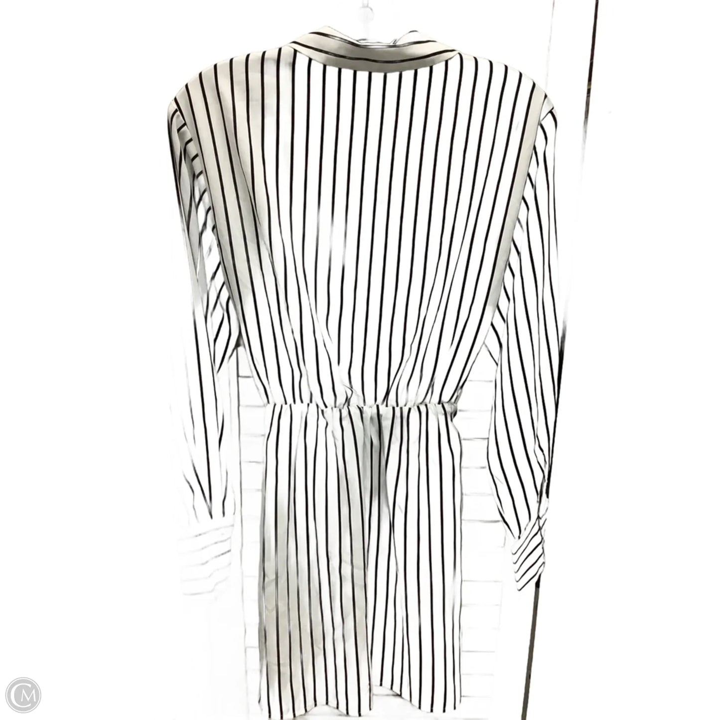 Dress Casual Short By Abercrombie And Fitch In Striped Pattern, Size: S