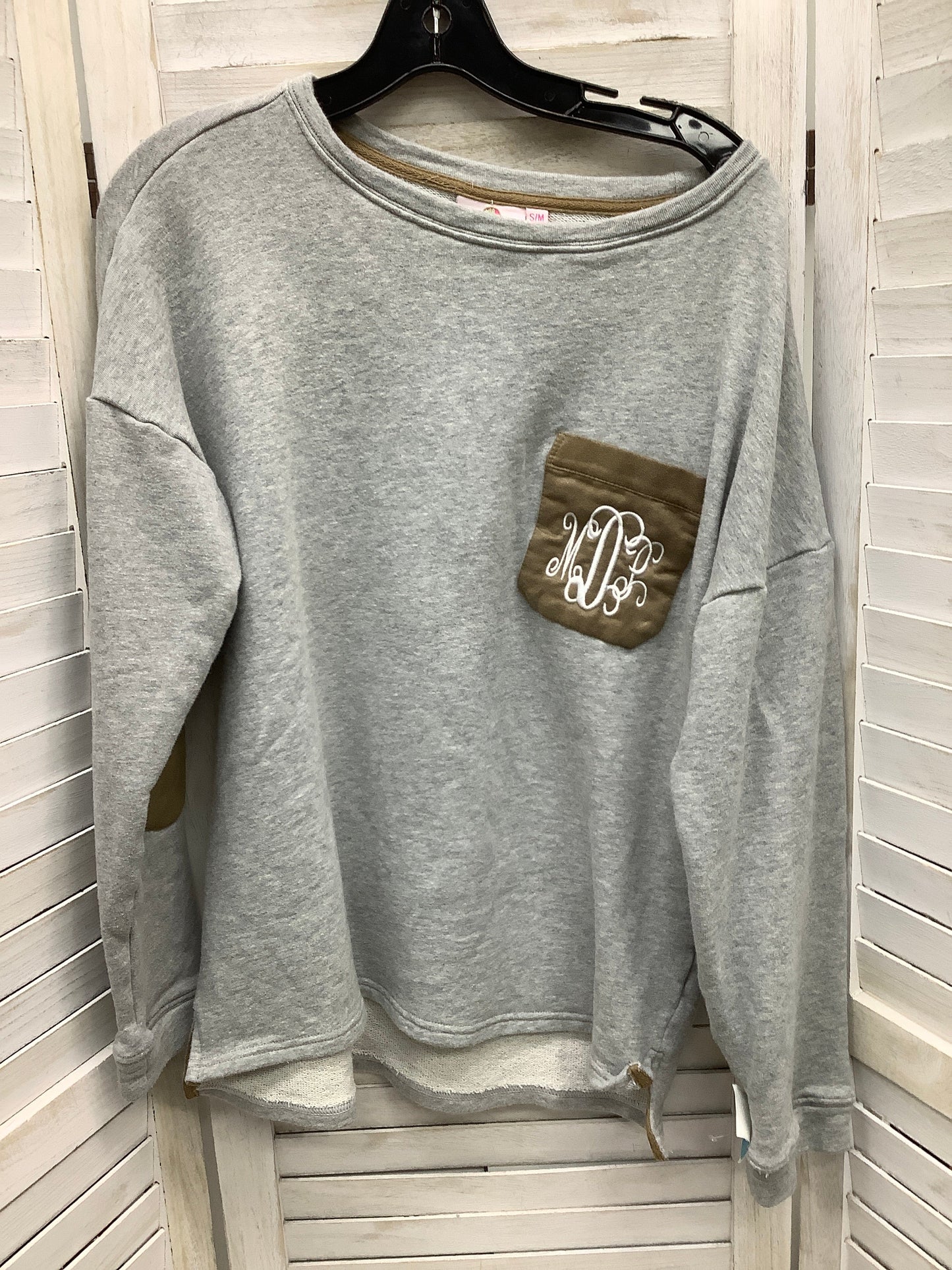 Sweatshirt Crewneck By Clothes Mentor Size: S