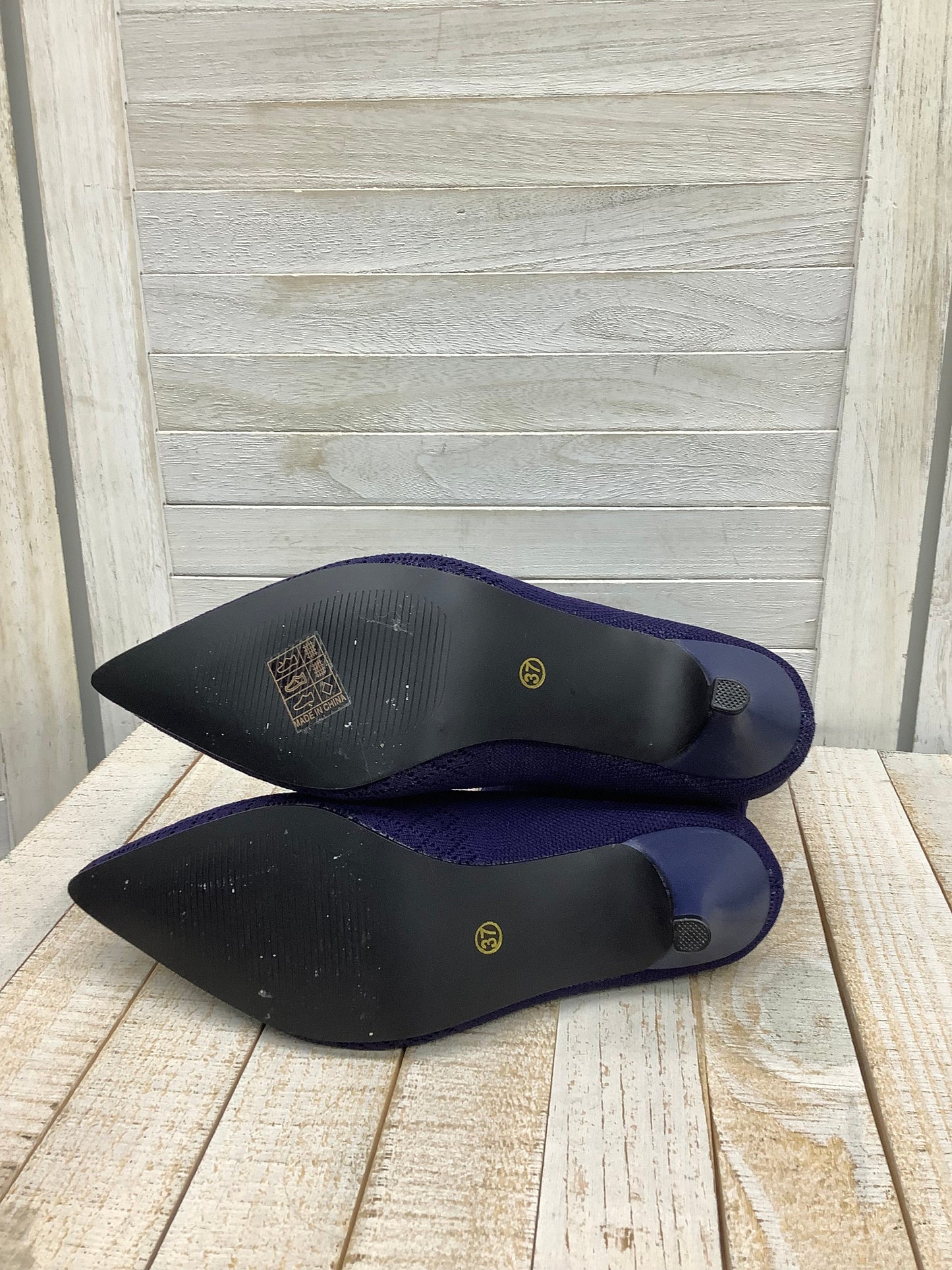 Boots Ankle Heels By Clothes Mentor Size: 6.5