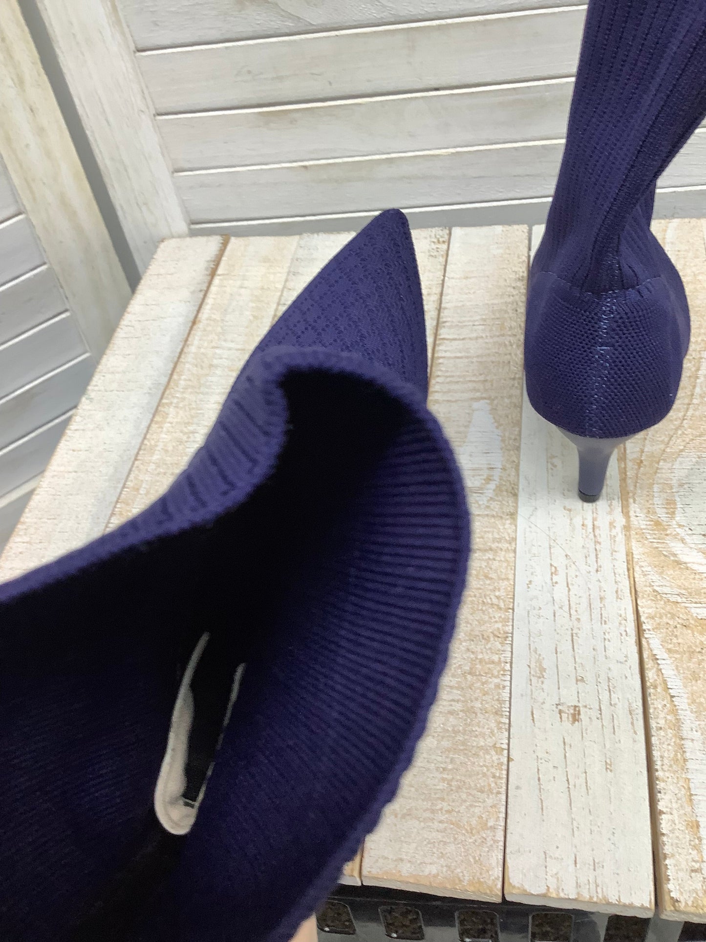 Boots Ankle Heels By Clothes Mentor Size: 6.5