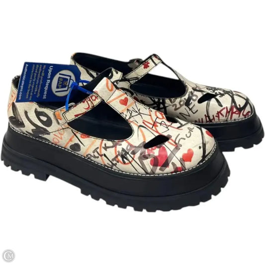 Shoes Luxury Designer By Burberry In White, Size: 11