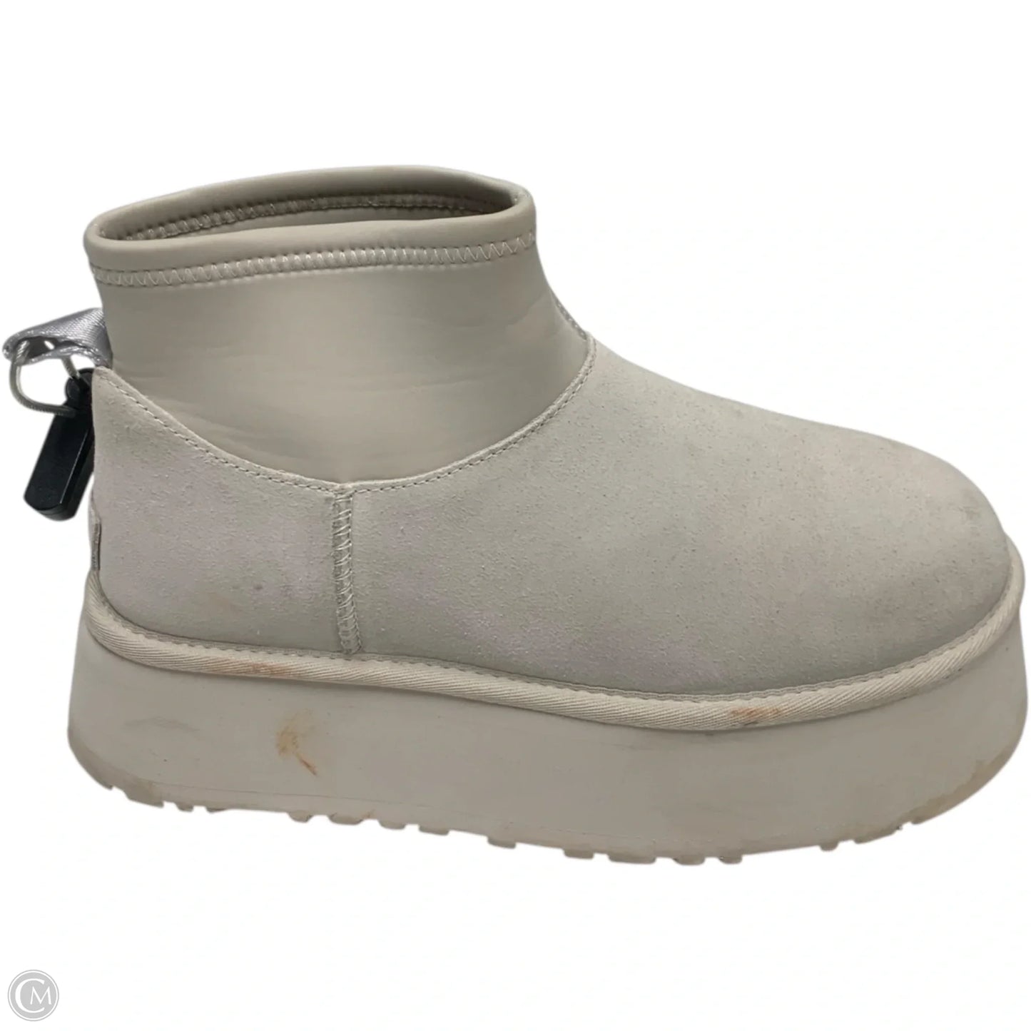 Boots Designer By Ugg In Cream, Size: 8