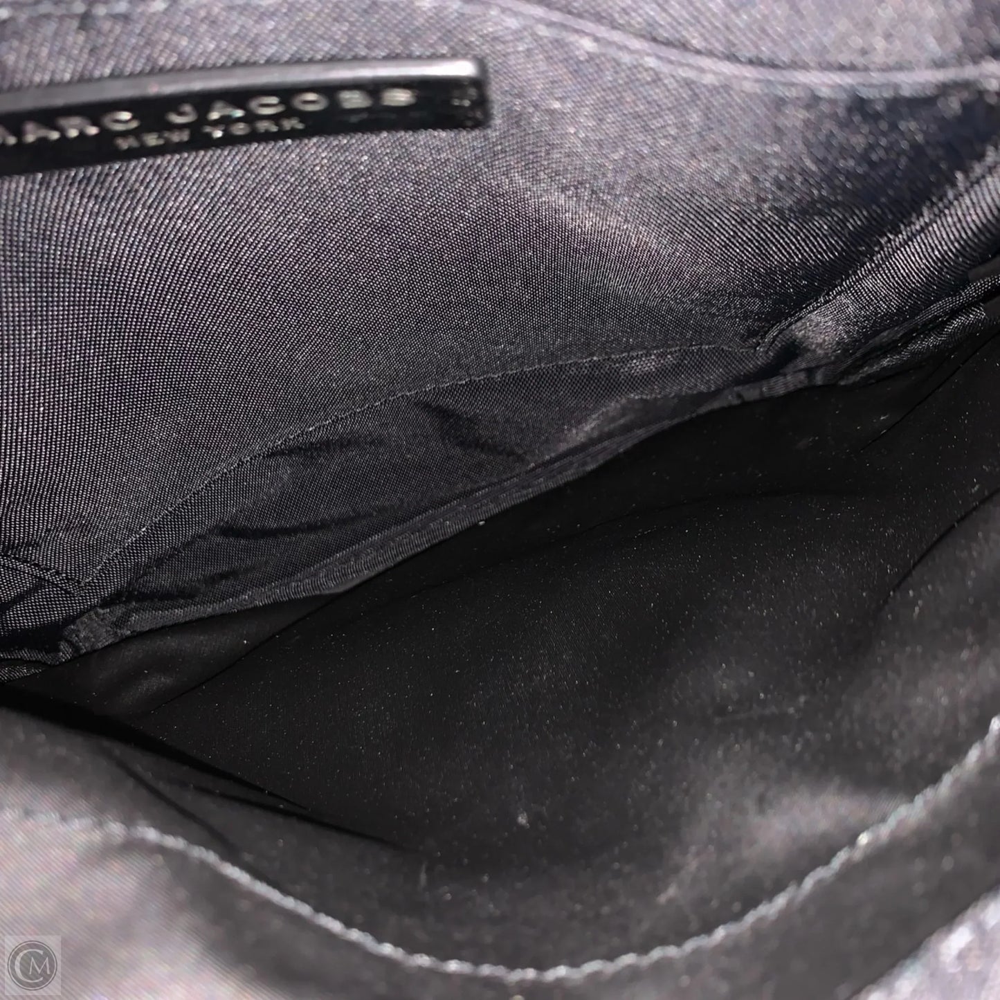 Crossbody Luxury Designer By Marc Jacobs, Size: Medium