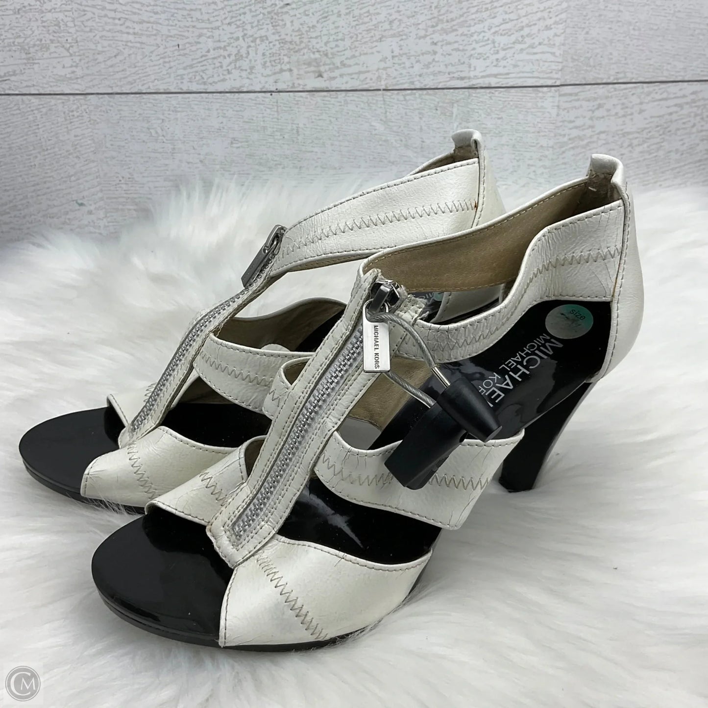 Shoes Designer By Michael Kors In White, Size: 7.5