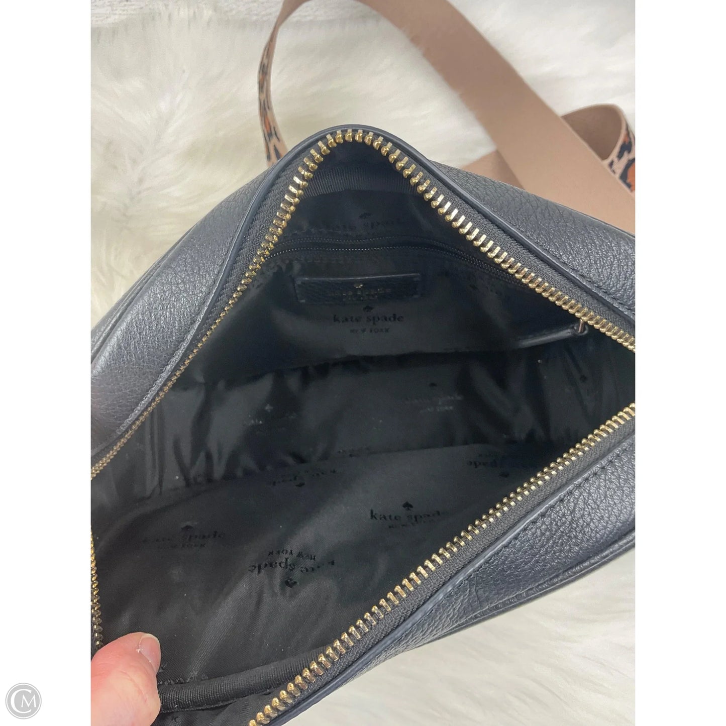 Crossbody Designer By Kate Spade, Size: Medium