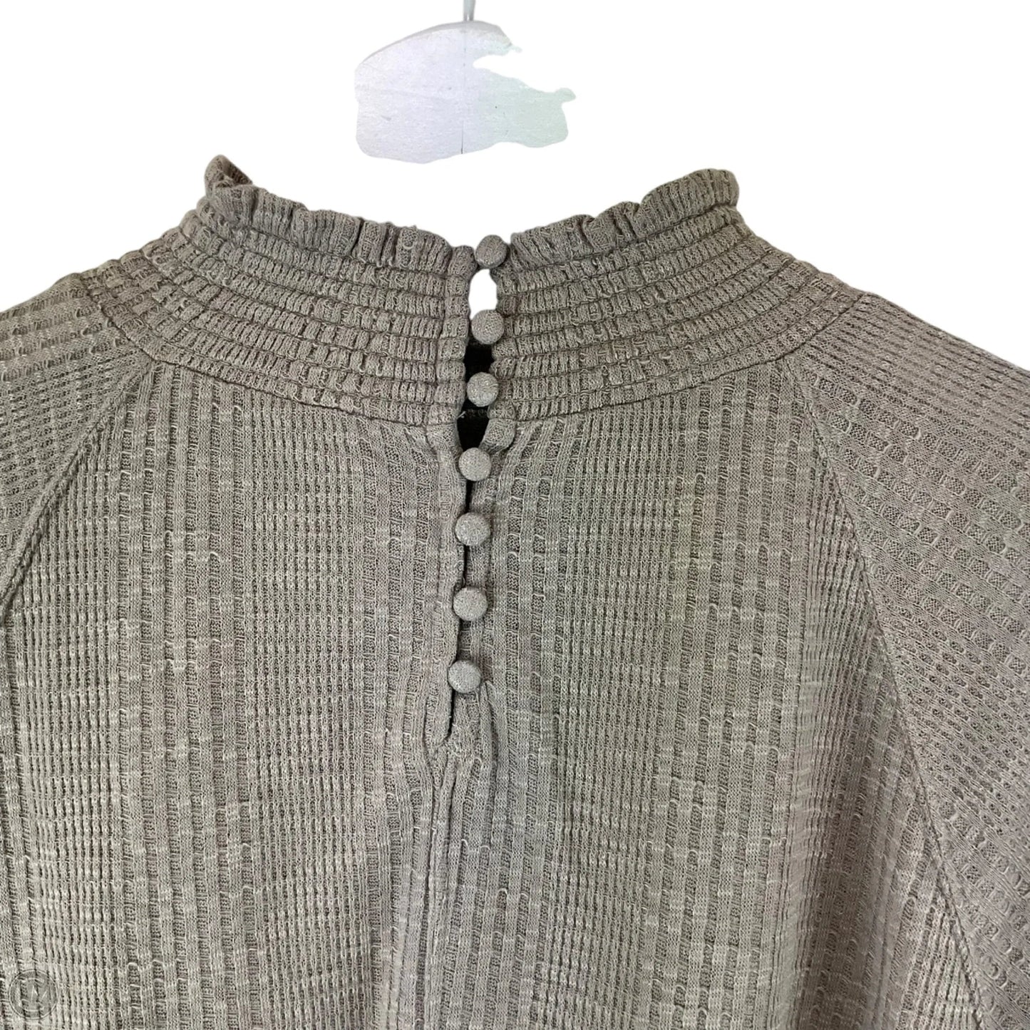 Top Long Sleeve By Free People In Grey, Size: M