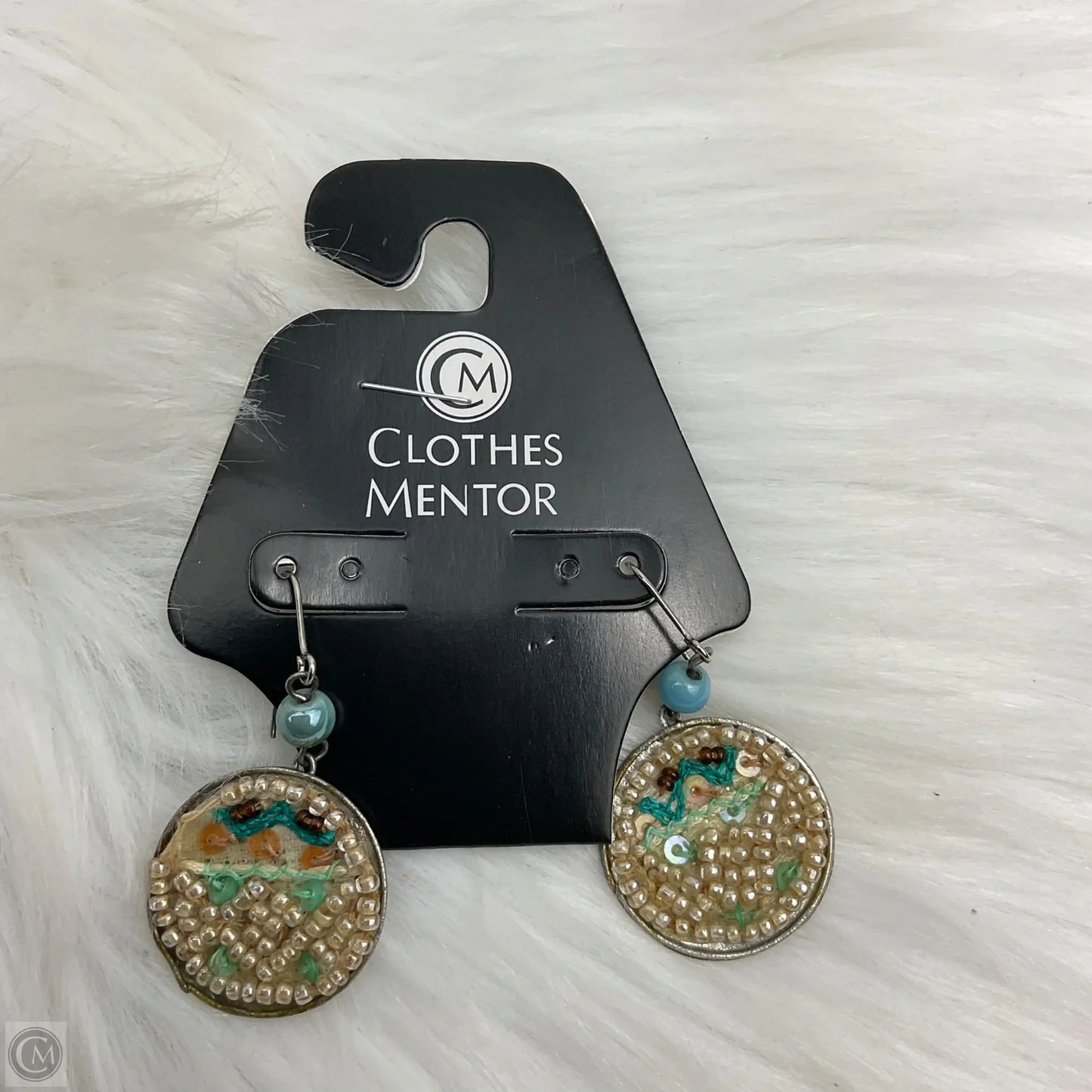 Earrings Dangle/drop By Clothes Mentor