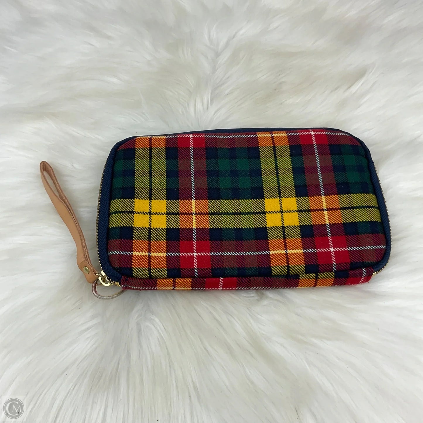 Wristlet By Clothes Mentor, Size: Medium