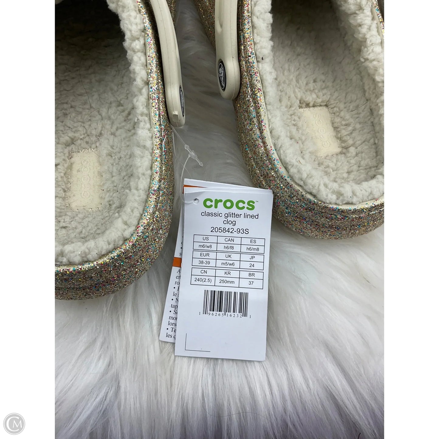 Shoes Flats By Crocs In Tan, Size: 8