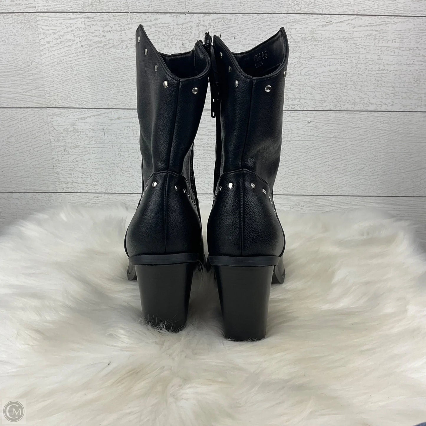 Boots Ankle Flats By Dolce Vita In Black, Size: 8.5