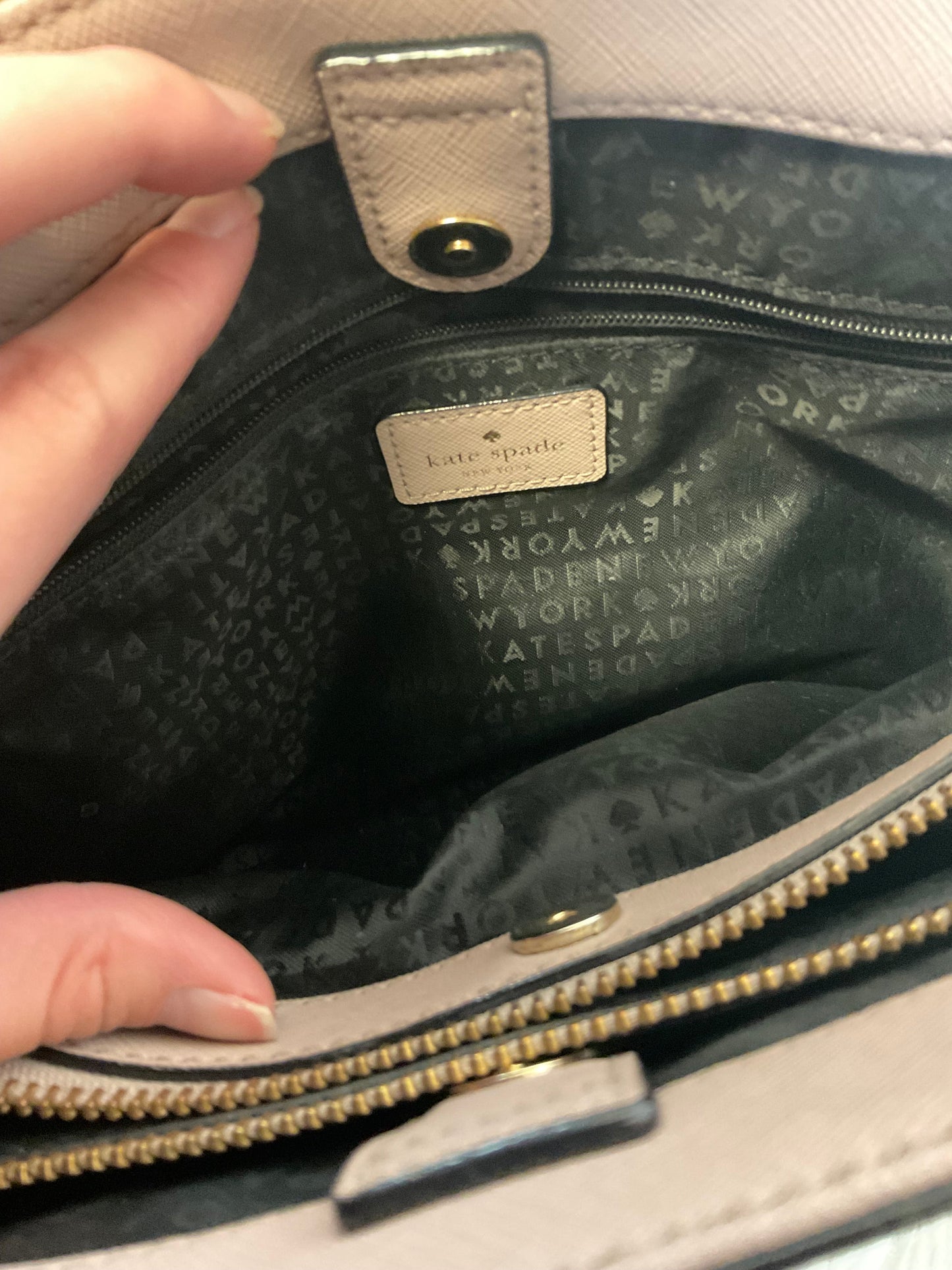 Handbag Designer By Kate Spade, Size: Medium