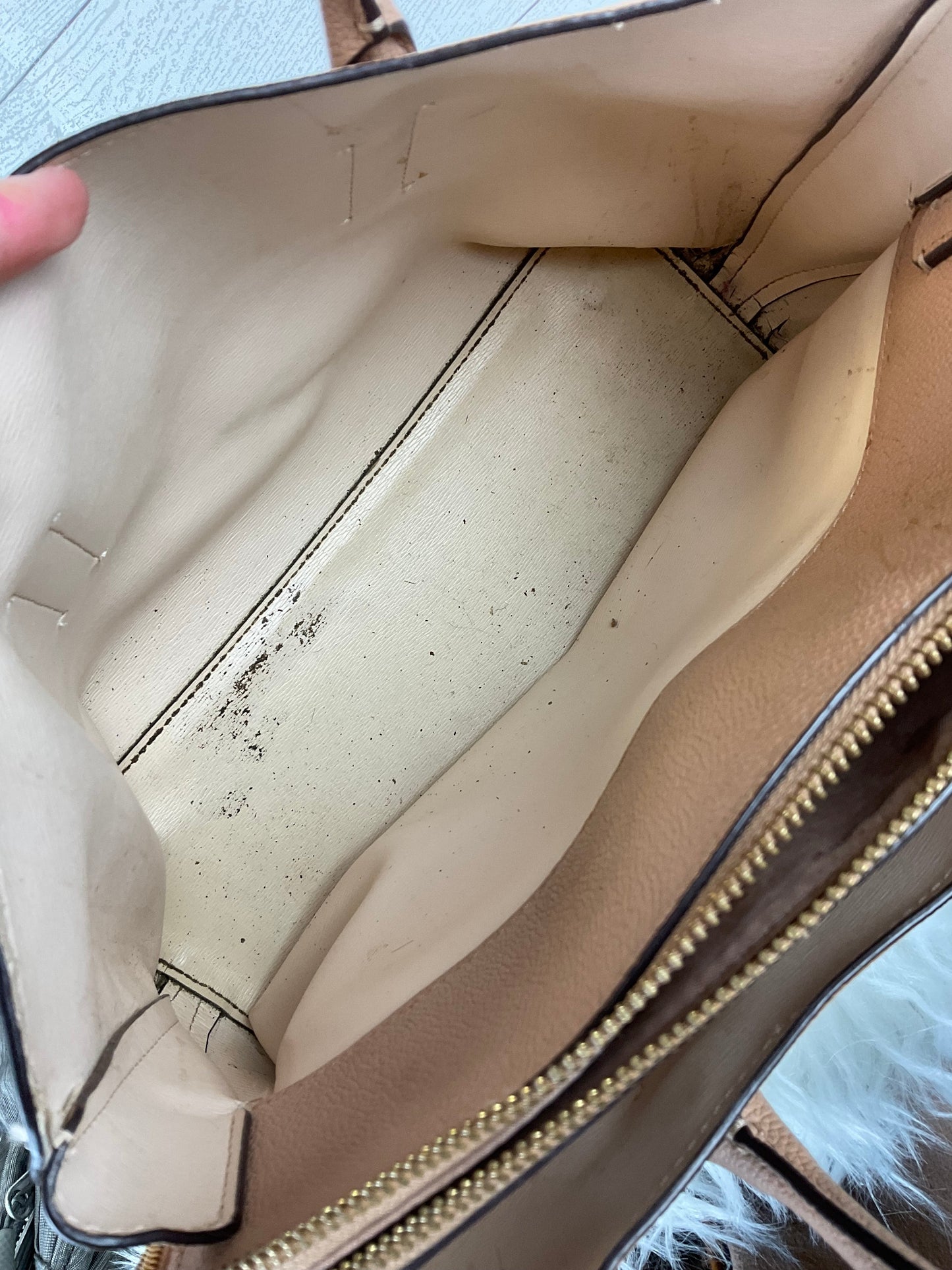 Handbag Designer By Kate Spade Size: Medium