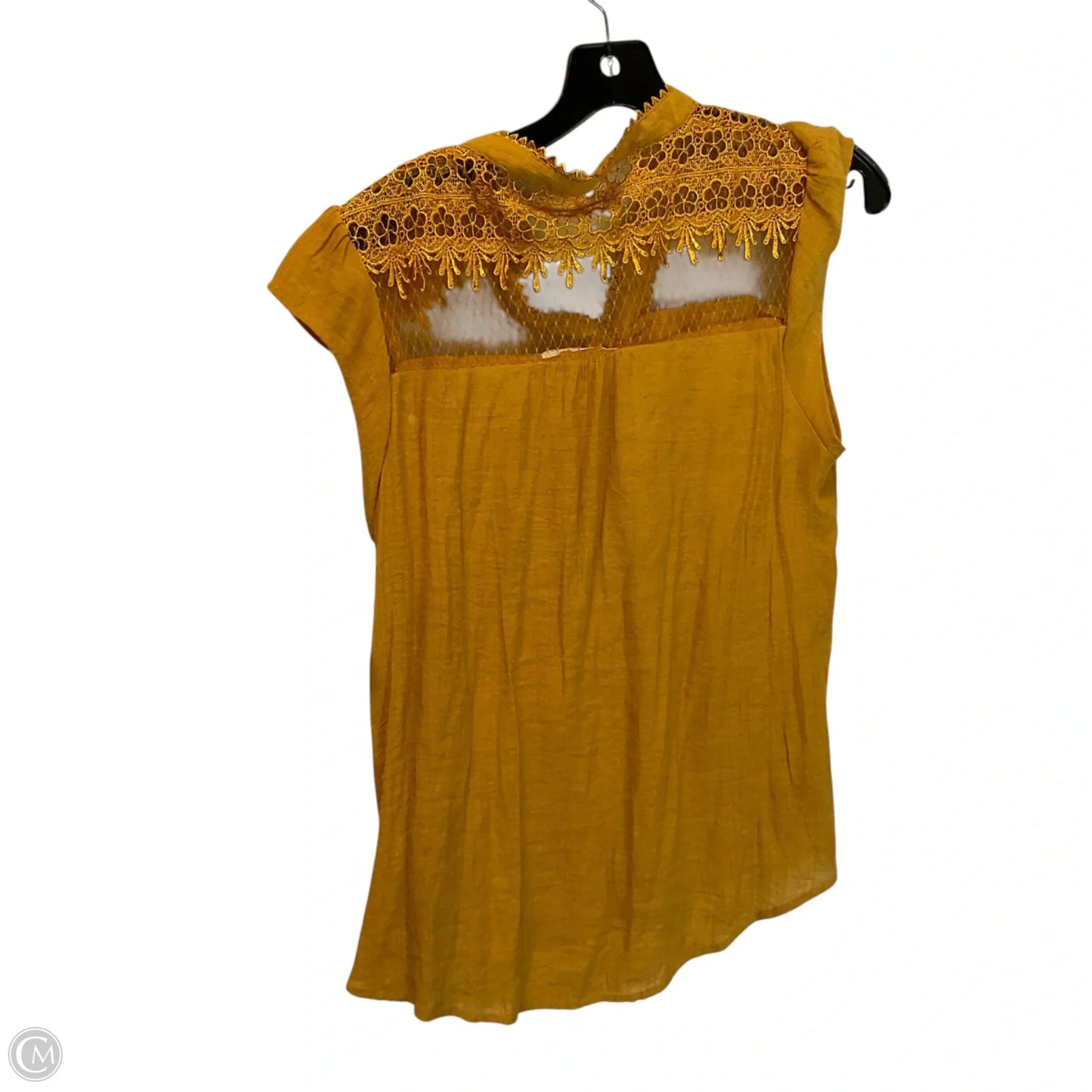 Top Short Sleeve By Sweet Wanderer In Yellow, Size: Xl