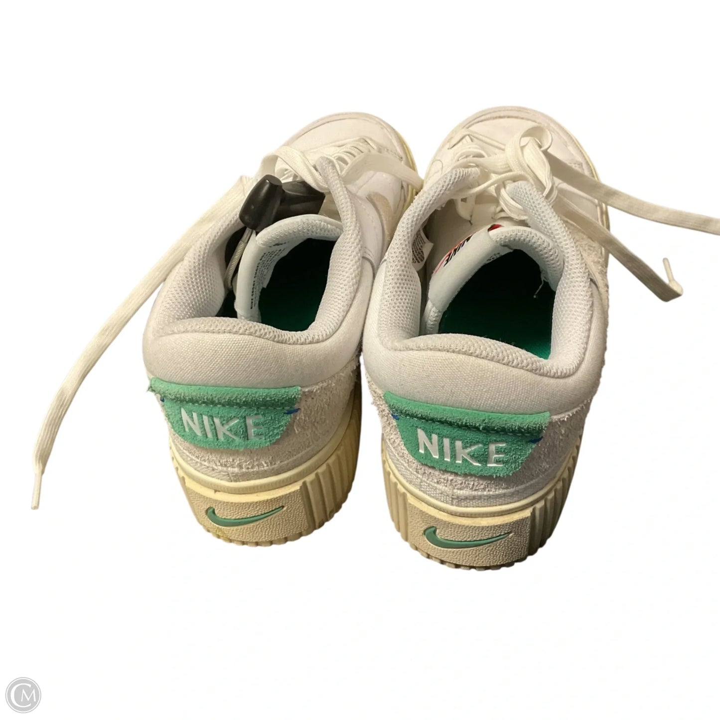Shoes Sneakers By Nike In Green & White, Size: 10