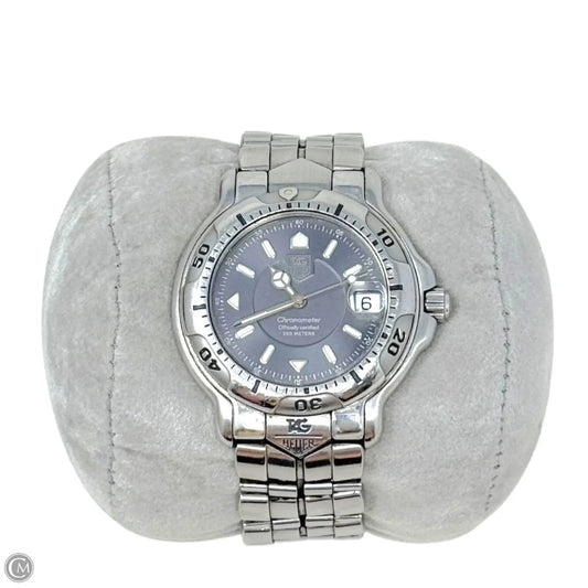 Professional 6000 Quartz Chronometer Stainless Steel Midsize Men's Watch WH5112.BA0675 With Pearlescent Gray Face Designer By Tag Heuer