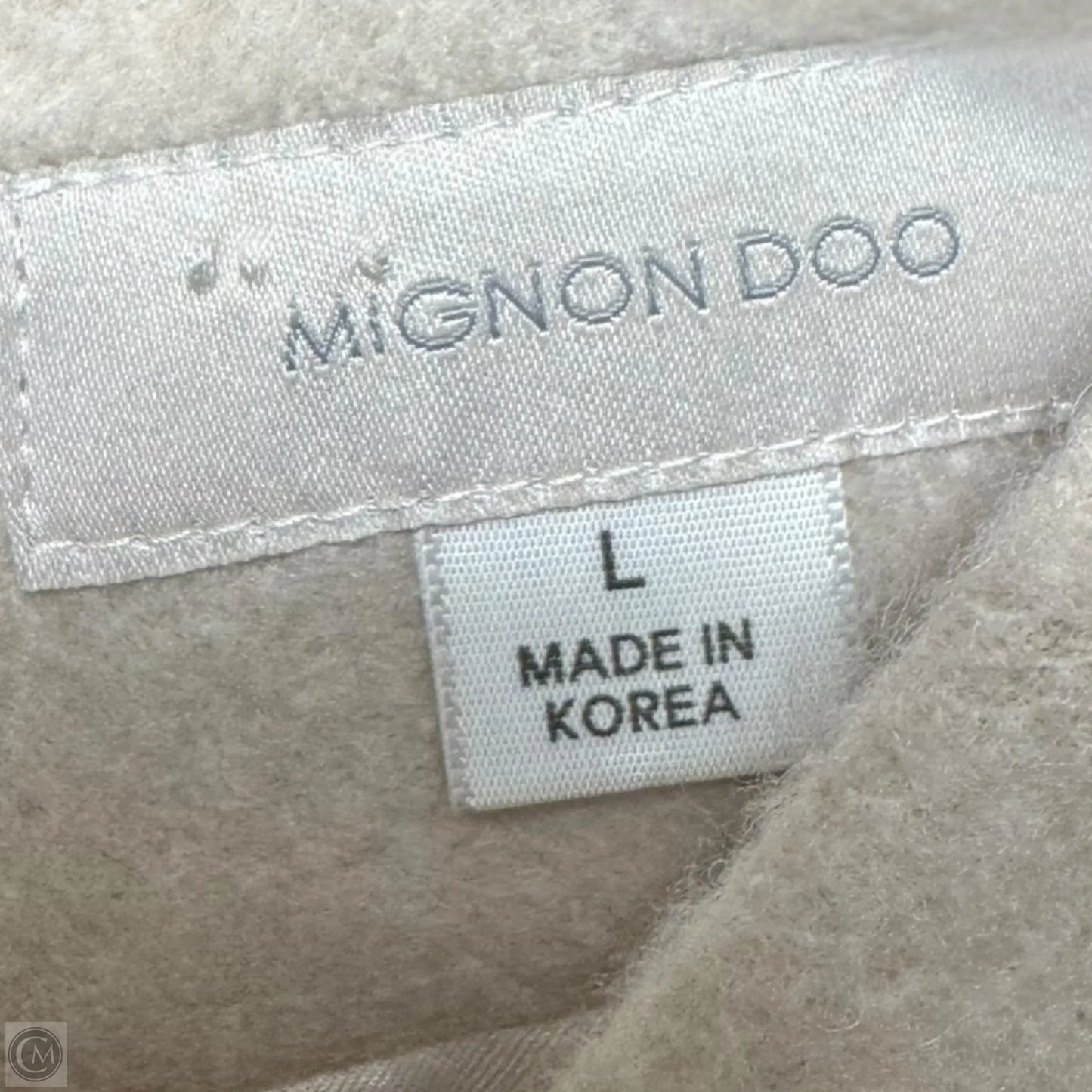 Top Short Sleeve By Mignon Doo In Cream, Size: L
