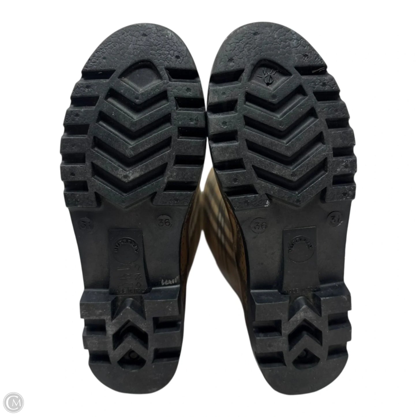 Haymarket Check Rubber Rain Boots Luxury Designer By Burberry In Plaid Pattern, Size: 6