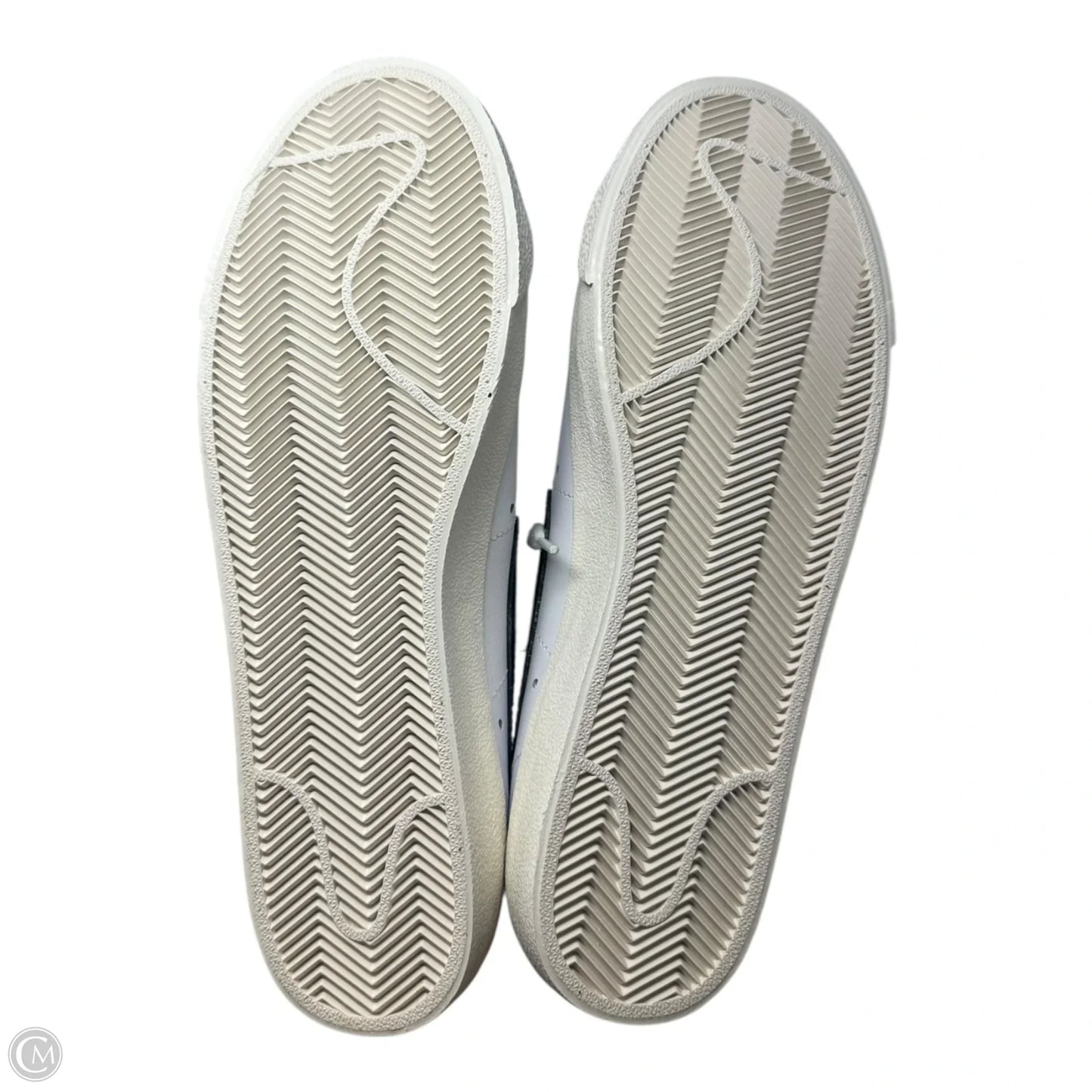 Shoes Sneakers By Nike In White, Size: 10.5