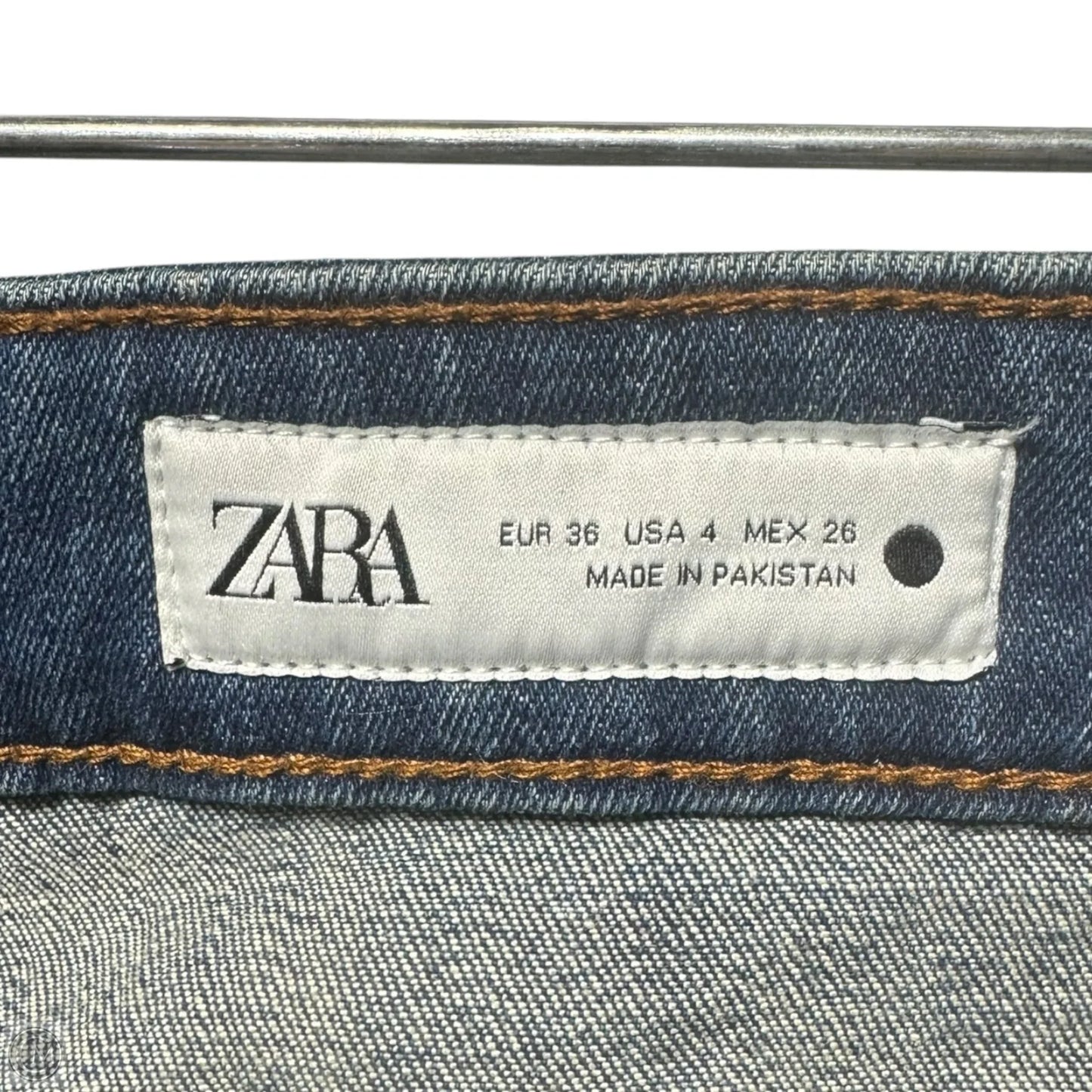 Jeans Boot Cut By Zara In Blue Denim, Size: 4