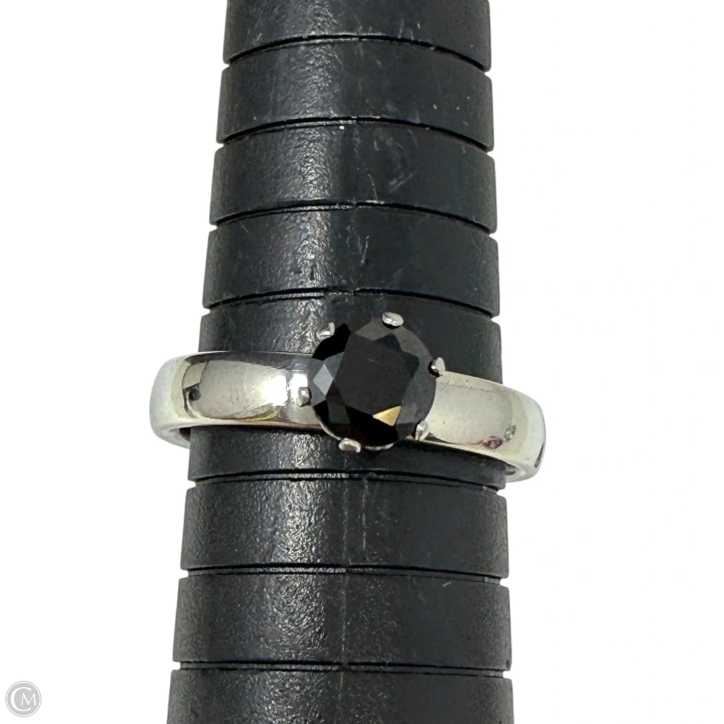 Silver Tone & Black Gem Ring Other By Clothes Mentor, Size: 8